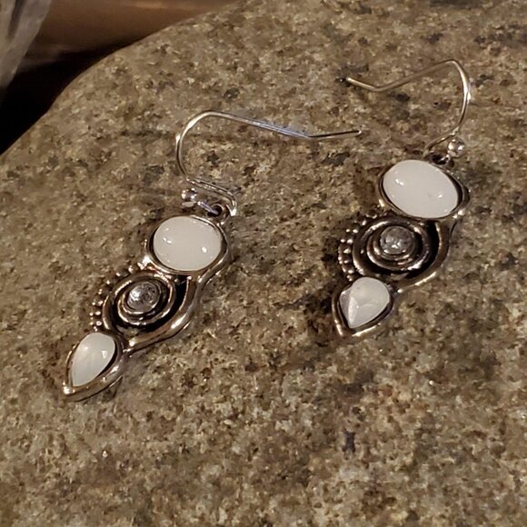 Antique Silver Faux Opal Crystal Abstract Dangle E - Picture 1 of 5